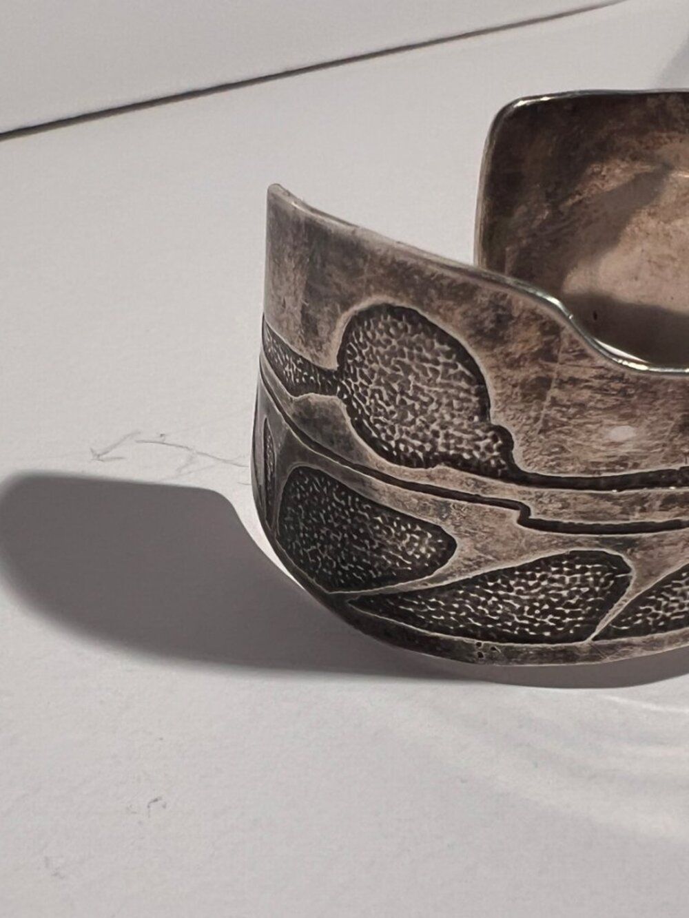 Vintage Studio Artisan Sterling Silver Statement Cuff Bracelet - Profile Portrai - Picture 7 of 12